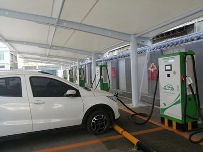 便捷出行再升級(jí) 呼市將新建300個(gè)公共充電樁，加速新能源電動(dòng)汽車充電站建設(shè)